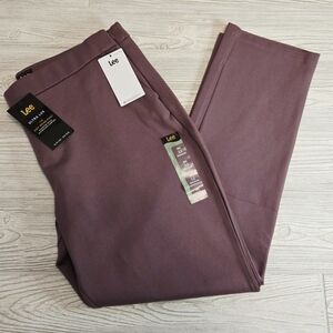 NWT Lee Womens Ultra Lux Slim Ankle Pant Sz 12 Purple The Any Wear Pull On